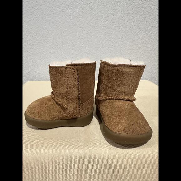 New Infant UGG I Keelan Suede Boots Infant Size 1 - Picture 5 of 9